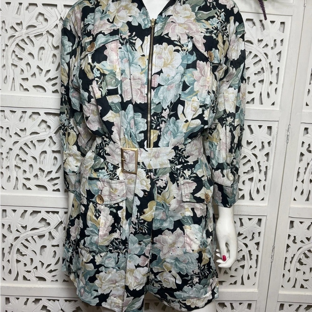 We are Kindred “Talulah” Floral Romper size 10 Free People - Picture 5 of 7